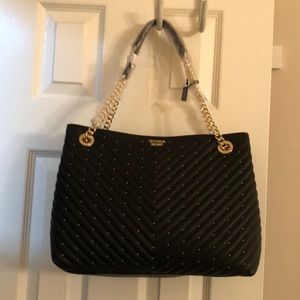 Victoria Secret Pebbled VQuilt Shoulder tote